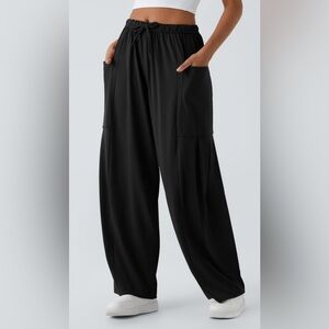 HALARA Black Relaxed Pants With Pockets